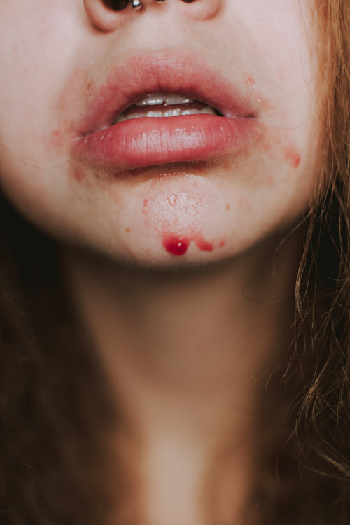 10 Surprising Ways to Use Mini Lip Balm in Your Beauty Routine