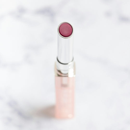 How to Choose Between Rhode Lipgloss and Rhode Lip Balm This Season