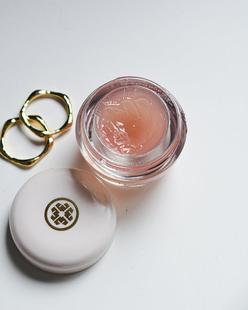 Exploring the Beauty of Six Colors: Achieving the Perfect Pout with Transparent Hyaluronic Acid Lip Balm Gloss