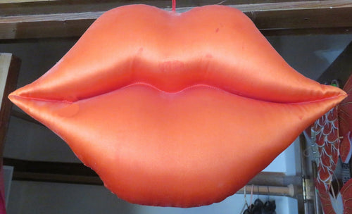 The Ultimate Guide to Using Lip Balm with Beetroot