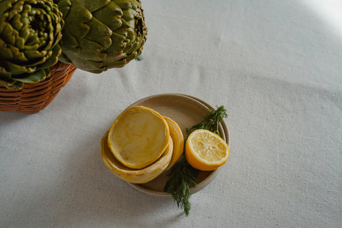 Reasons to Include Turmeric and Lemon Lip Balm in Your Beauty Routine