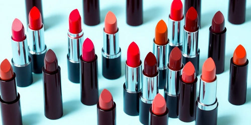 Discover the Best Glossy Lipstick That Stays On All Day Long