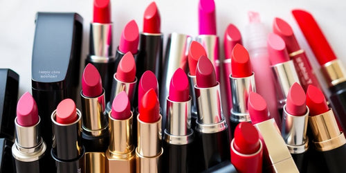 The Ultimate Guide to Lipstick and Gloss: Choosing the Perfect Pair for Your Look
