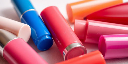 The Ultimate Guide to Choosing the Perfect Gloss on Lips for Every Occasion