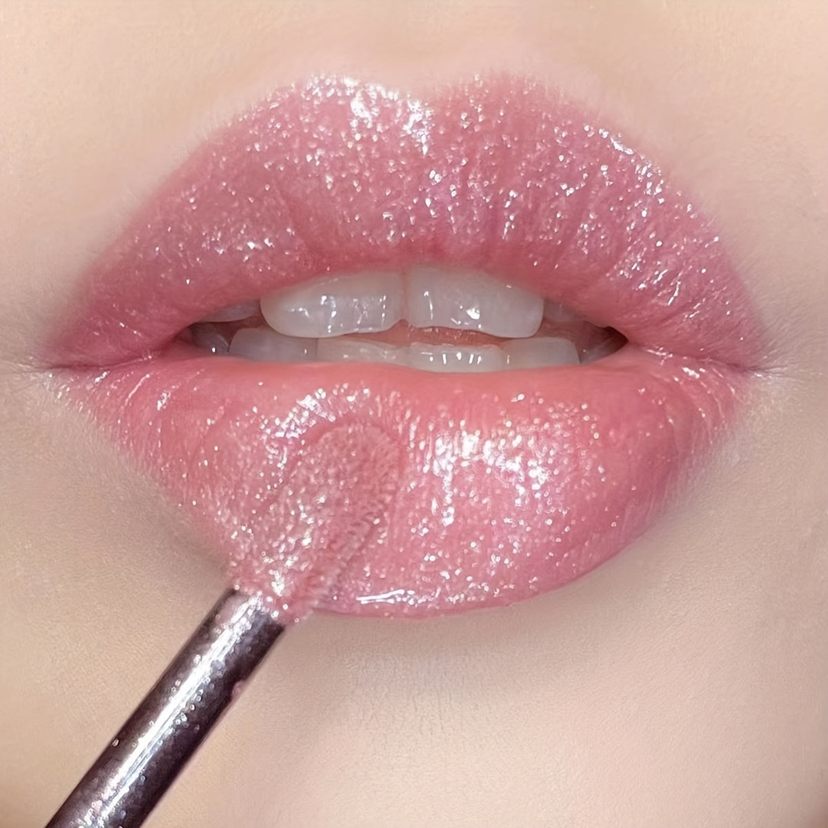 Glittering Lip Gel Gloss - LIPOXI