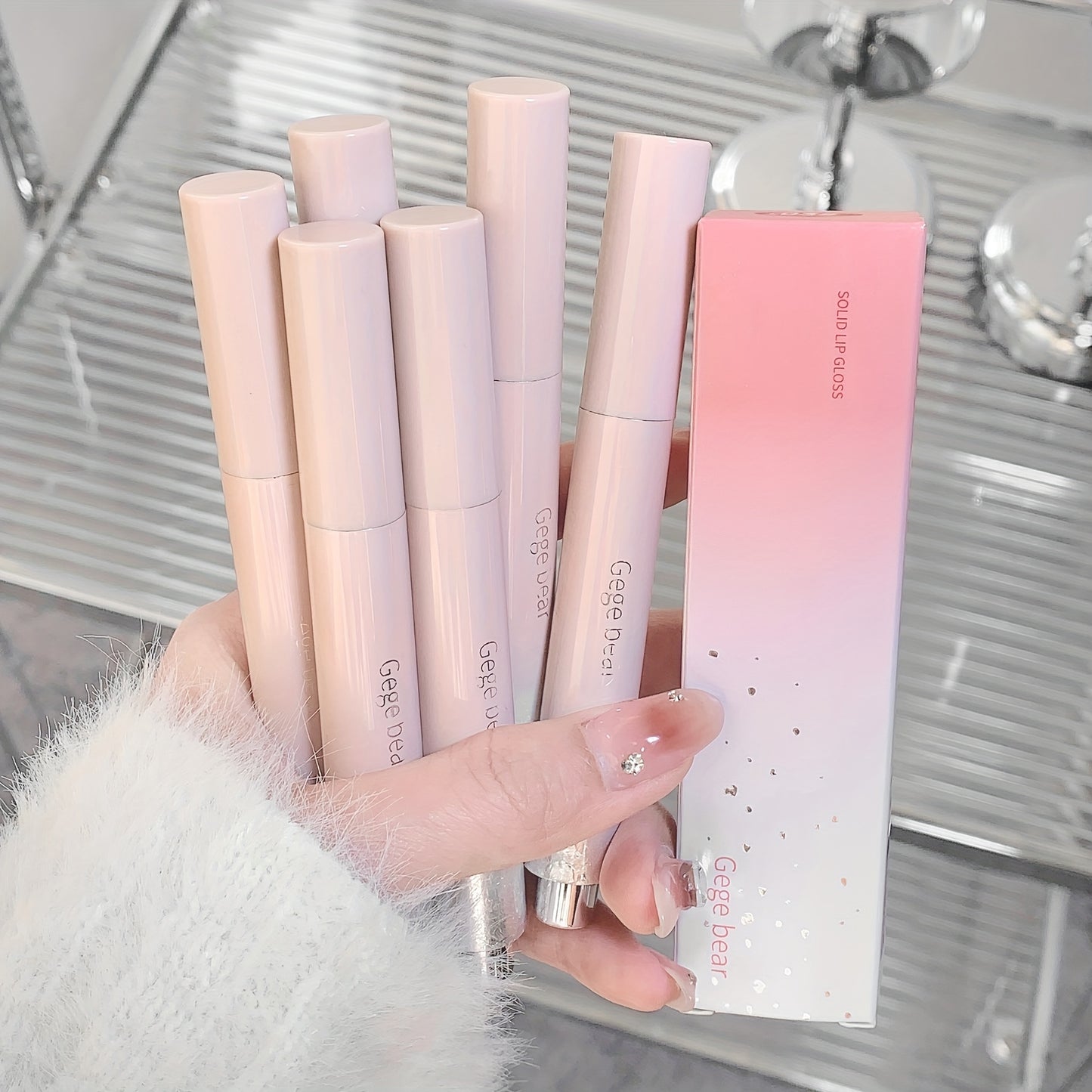 Clear Rotating Tinted Lip Balm - LIPOXI