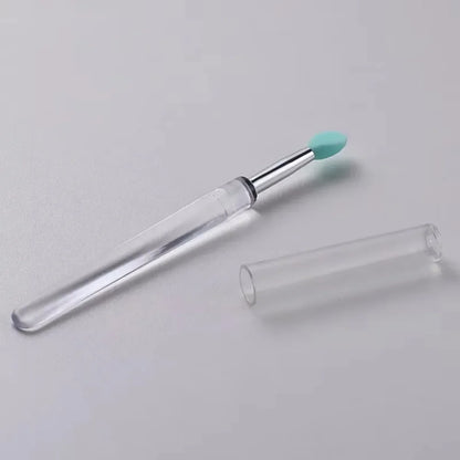 Silicone Lip Brush with Cover - LIPOXI