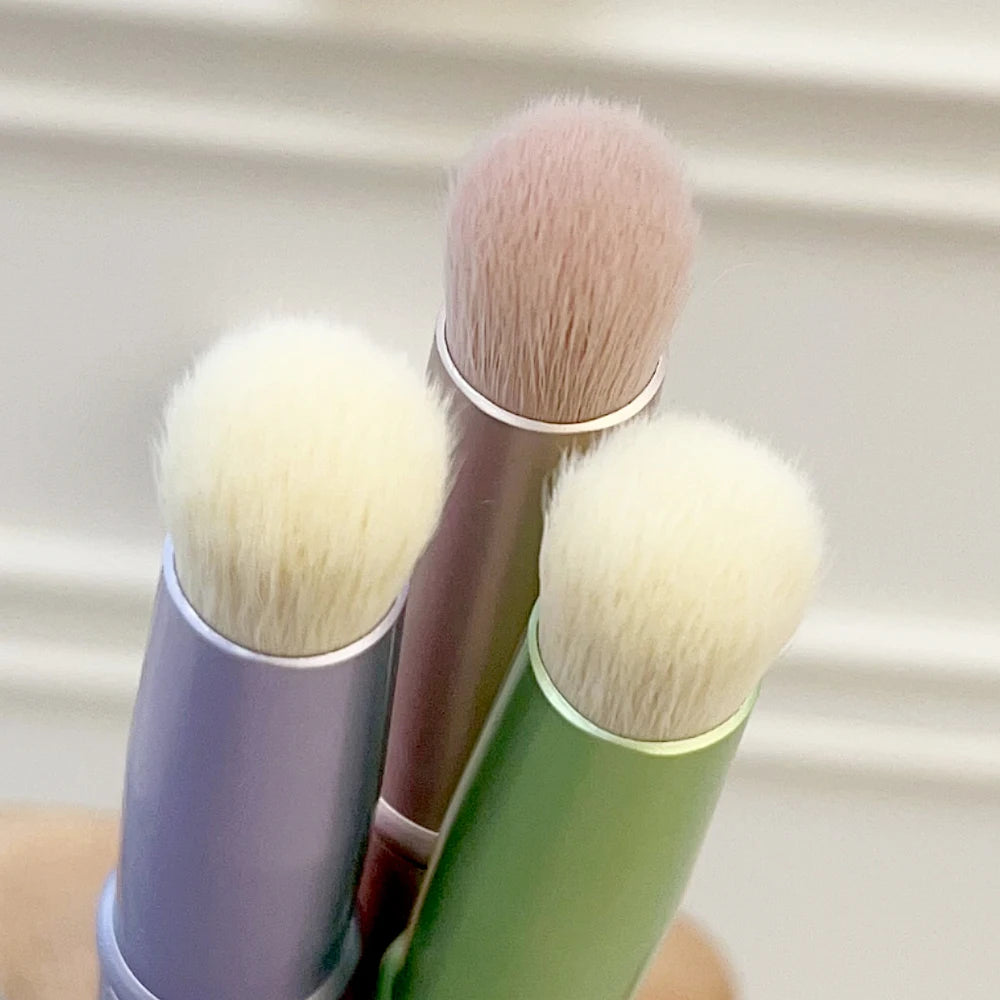 Dual-Ended Silicone & Fiber Makeup Brush - LIPOXI