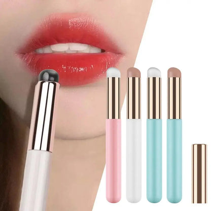 Silicone Lip Brush with Cover