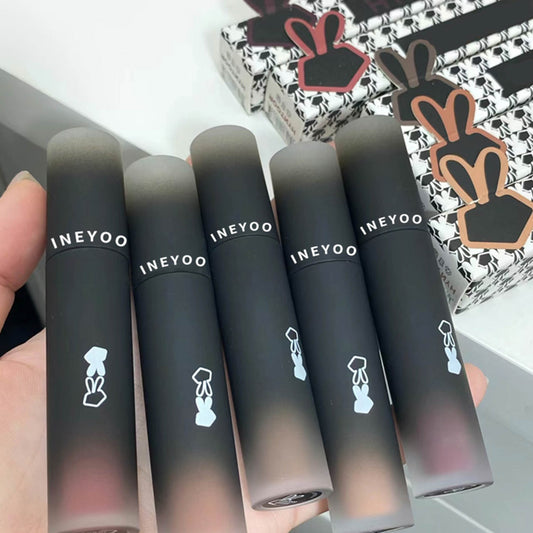 Ineyoo Velvet Black Rabbit Lip Glaze - LIPOXI