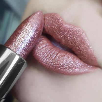 Shimmering Luxe Lipstick - LIPOXI